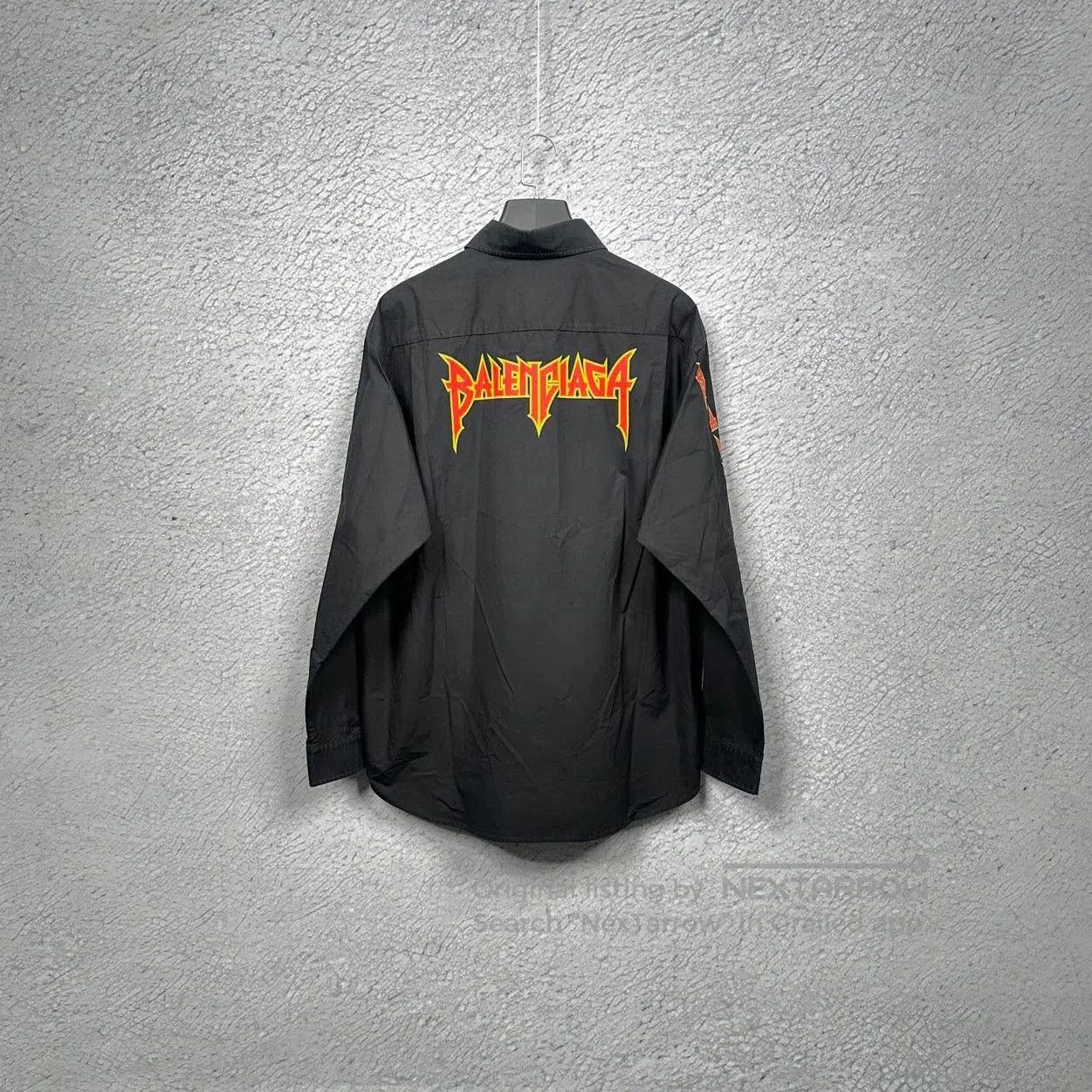 Balenciaga balenciaga lightning logo long sleeve shirt. Size US M / EU 48-50 / 2 - 2 Thumbnail