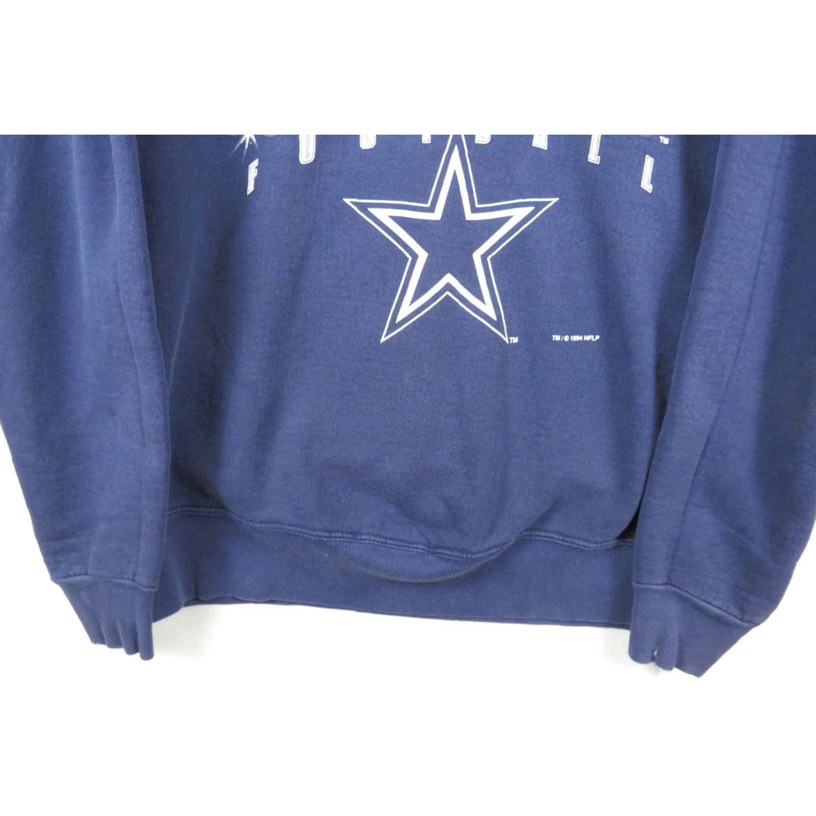 Salem Sportswear VINTAGE Dallas Cowboys NFL Football Sweatshirt Salem Sportswear Mens L Blue Crew Neck Long Sleeve Pullover 1994 Logo USA Size US L / EU 52-54 / 3 - 2 Thumbnail