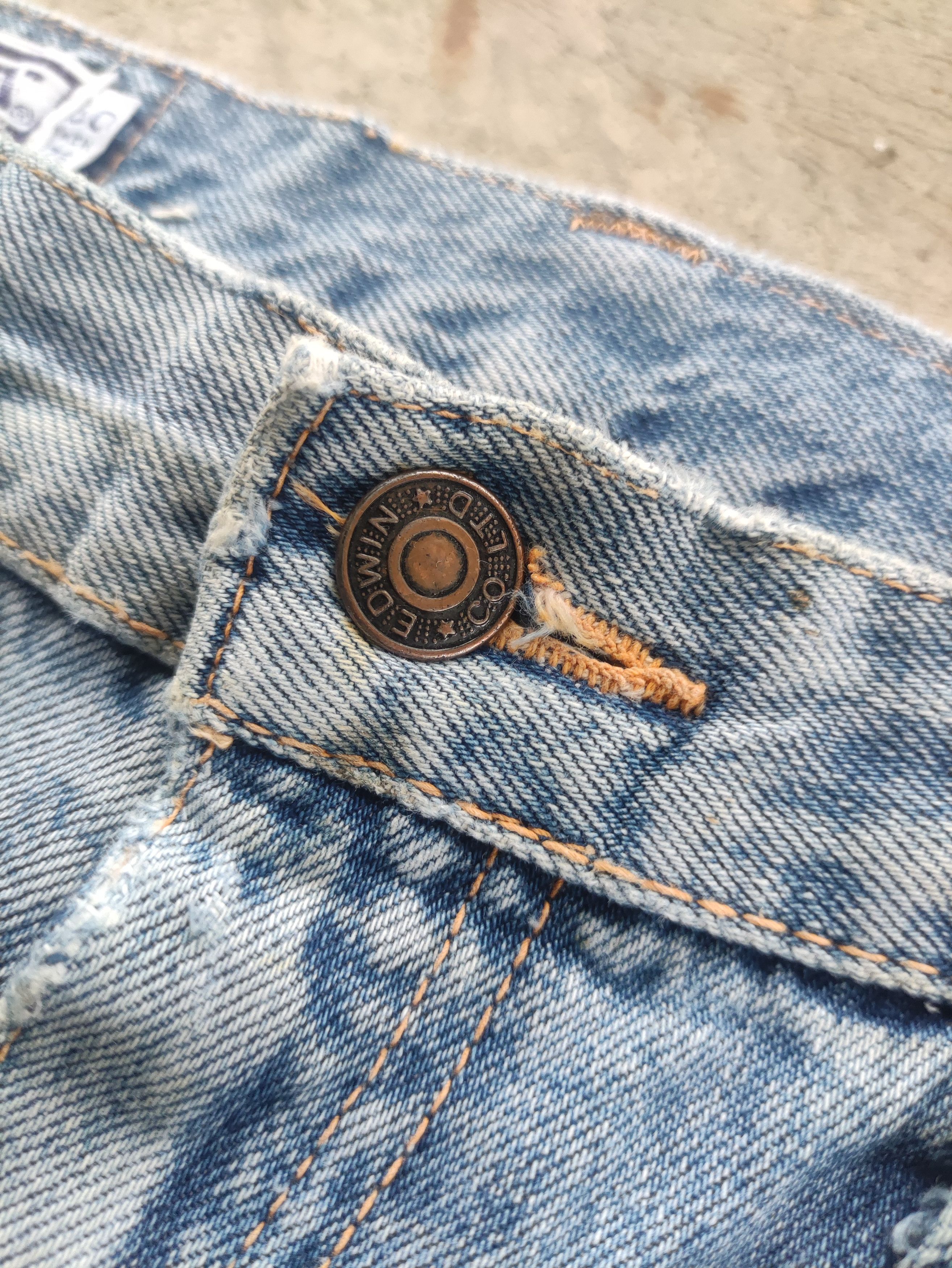 Edwin Vintage Edwin Japan Jean Distressed Faded Denim Size US 30 / EU 46 - 5 Thumbnail