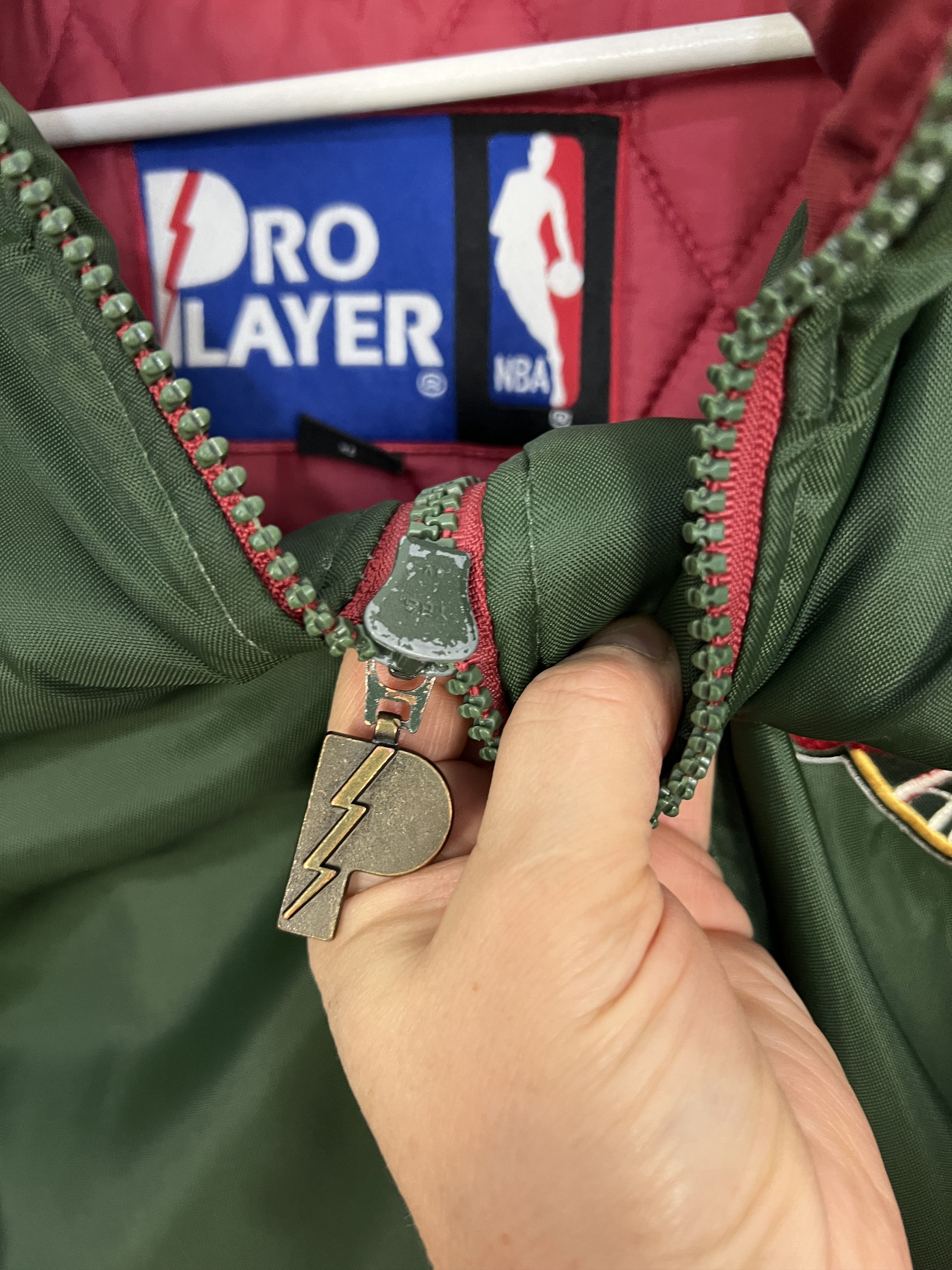 Pro Player Vintage 90's Seattle Super Sonics Padded Bomber Jacket NBA Size US XL / EU 56 / 4 - 6 Thumbnail