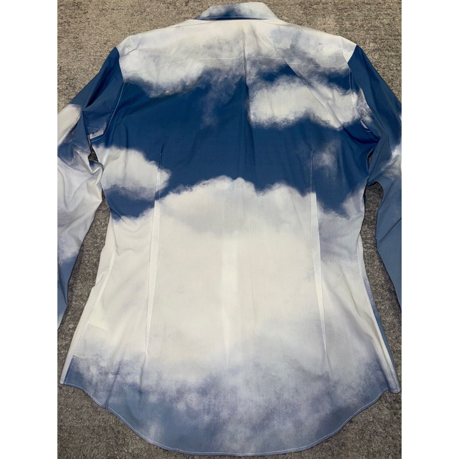 Louis Vuitton Louis Vuitton Clouds Blue White Logo Long Sleeve Button Up Size US L / EU 52-54 / 3 - 11 Thumbnail