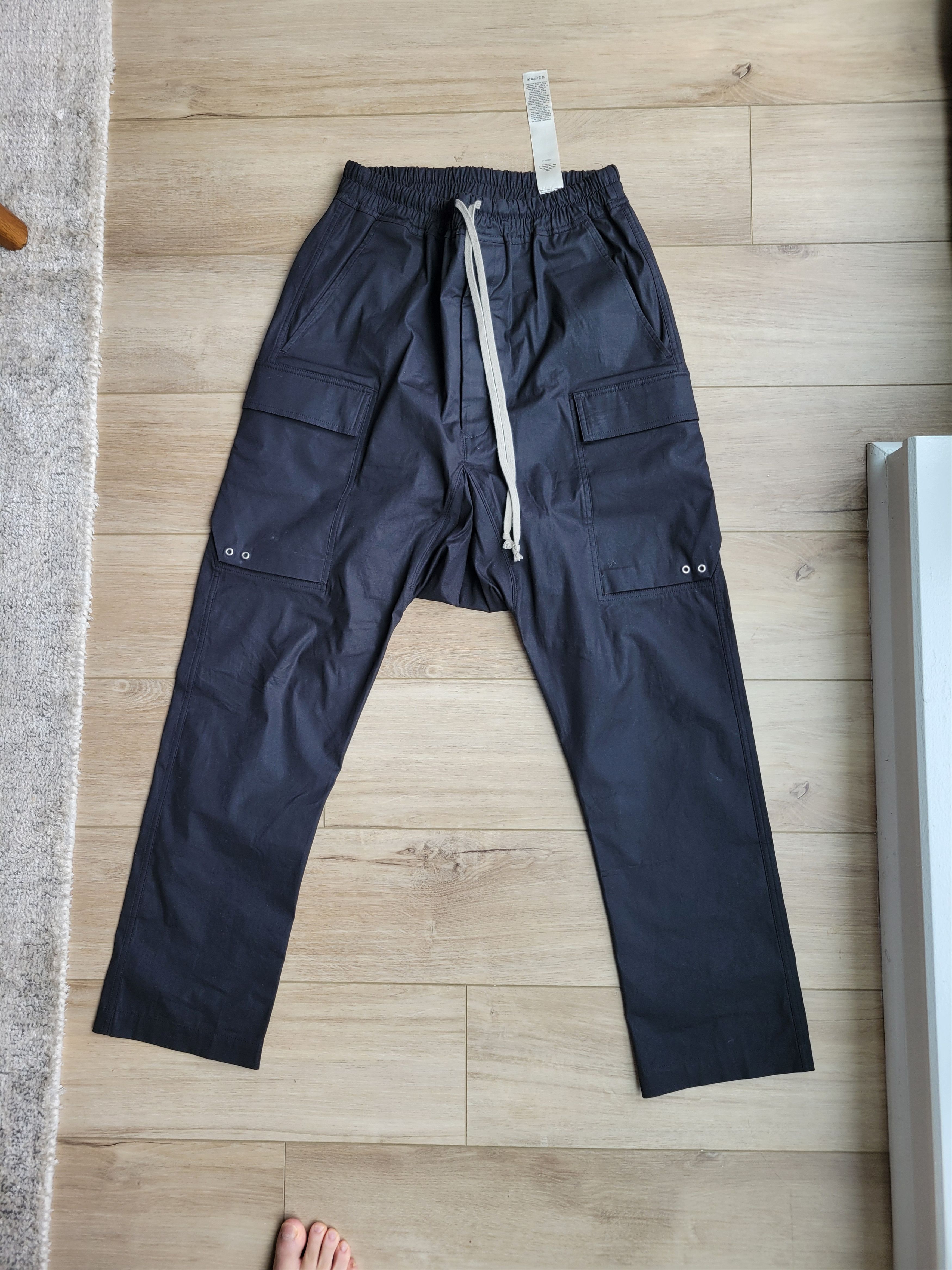 パンツ mnml drop crotch cargo pants rick owens 23787956_53803125_600.jpg