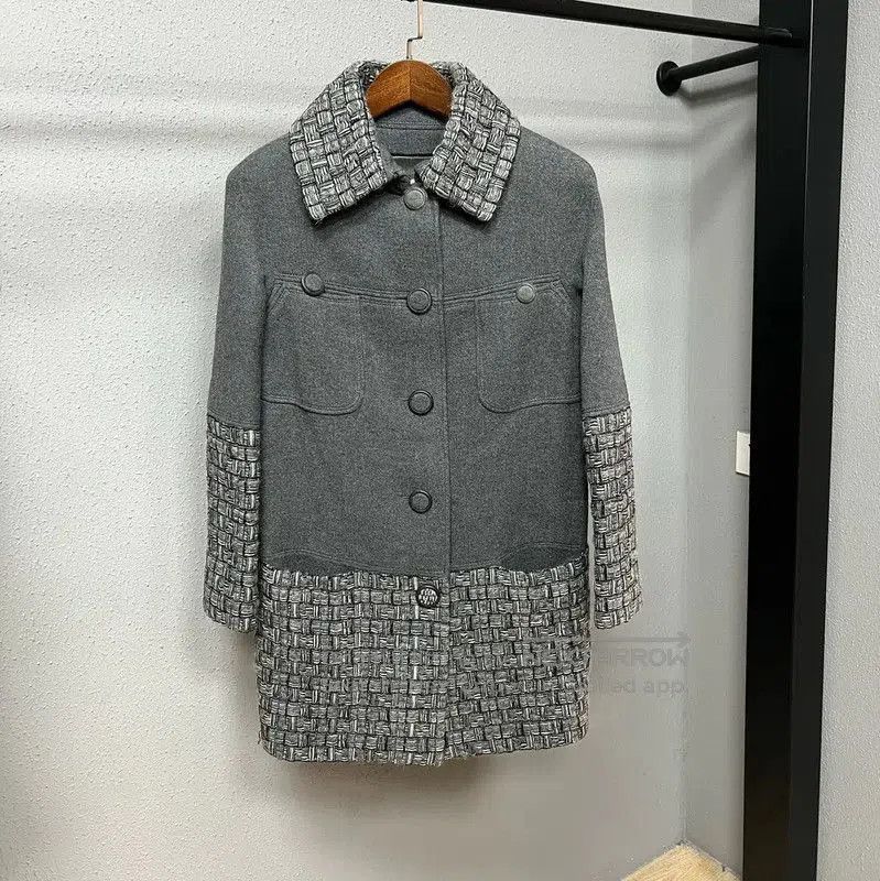 Chanel Chanel Grey Wool Women's Coat . Size S / US 4 / IT 40 - 1 Thumbnail
