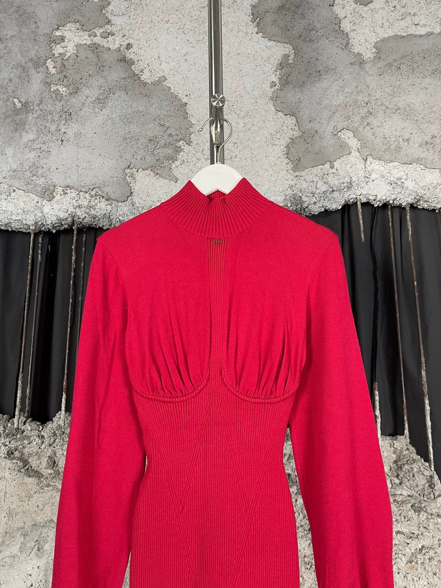 Elisabetta Franchi Elisabetta Franchi Women's Wool Dress 42 NWT Size M / US 6-8 / IT 42-44 - 3 Thumbnail