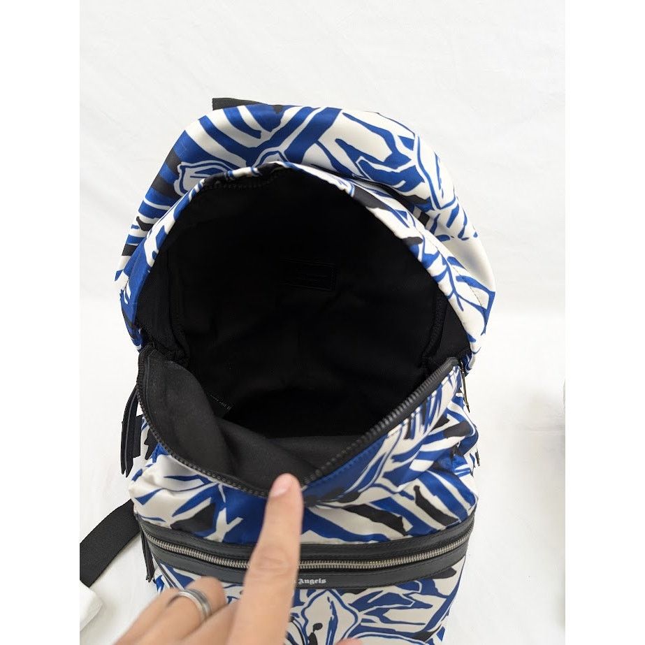 Palm Angels o1rshd1 Size: OS / Macro Hibiscus Backpack in Blue/Off White Size ONE SIZE - 12 Thumbnail