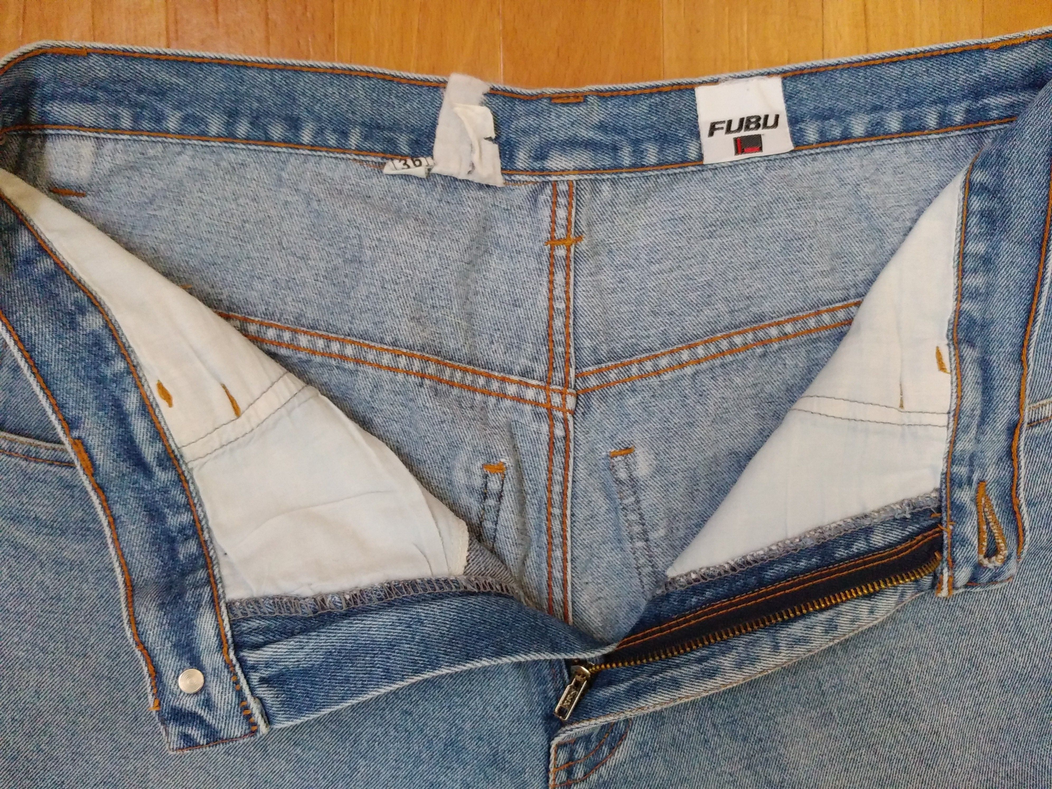 Fubu FUBU jeans shorts, old school vintage baggy, hip hop size 36 Size US 36 / EU 52 - 9 Thumbnail