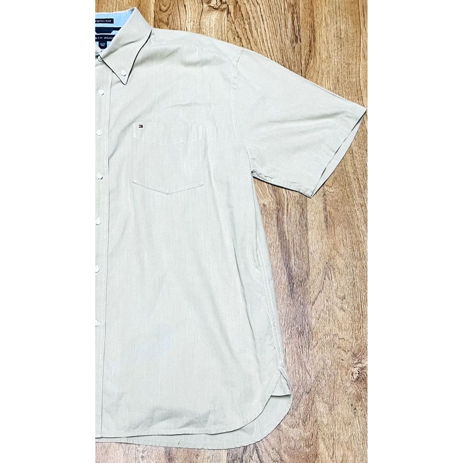 Tommy Hilfiger VINTAGE Tommy Hilfiger Shirt Short Sleeve XL Brown Button-Down Men’s Size US XL / EU 56 / 4 - 2 Thumbnail