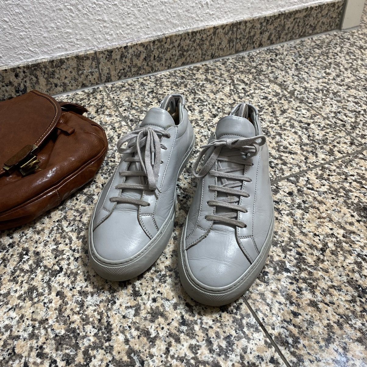 Common Projects Leather Shoes Common Projects Gray Size US 7 / EU 40 - 2 Thumbnail