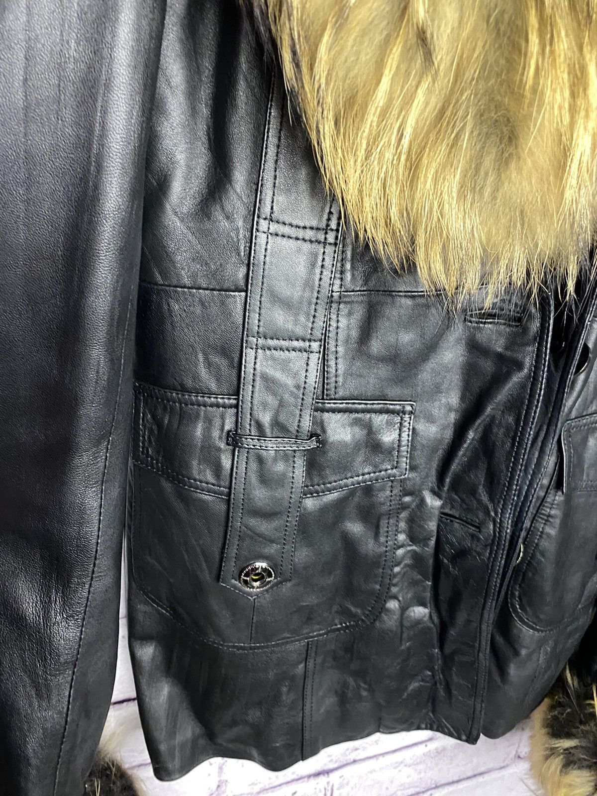 Other Vintage women's leather jacket with natural fur avant garde Size S / US 4 / IT 40 - 2 Thumbnail