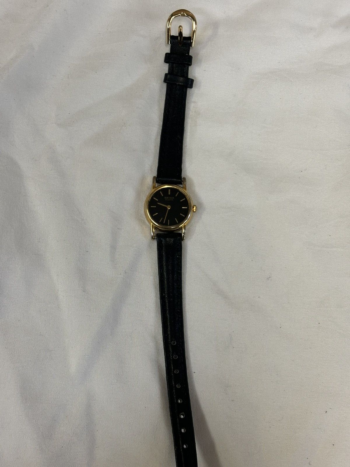 Seiko Vintage Seiko 2Y00-0A19 Womens Watch! New Battery! Size ONE SIZE - 4 Thumbnail