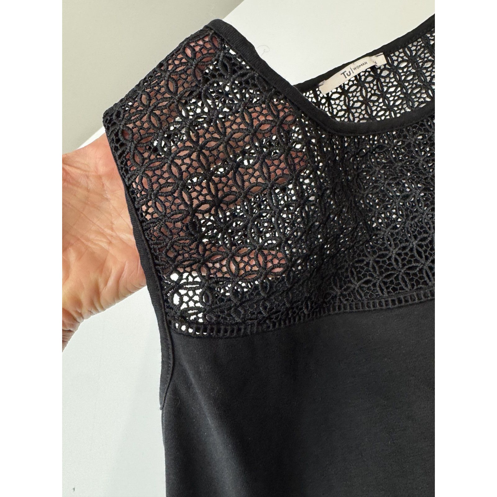 Other TU Woman Black Lace Yoke Sleeveless Top Gothic Whimsigoth 14 Size XL / US 12-14 / IT 48-50 - 7 Thumbnail