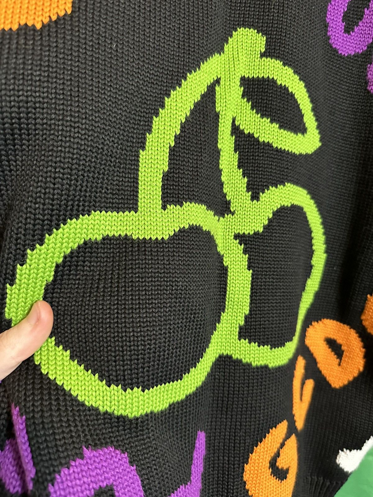 GCDS FUCK jacquard cherry thick knit black logo sweater NWT Size US M / EU 48-50 / 2 - 3 Thumbnail