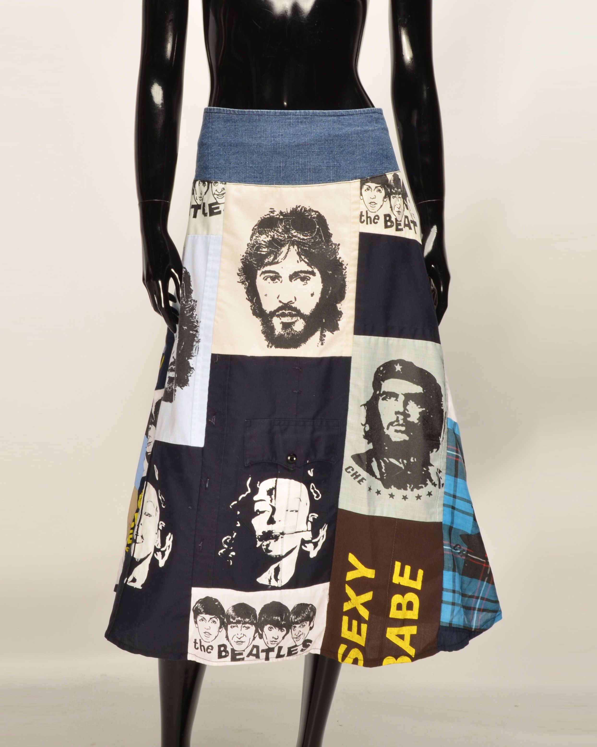 Vintage Y2K Patchwork Graphic Midi Beatles / Che Guevara Print Skirt Size 30" / US 8 / IT 44 - 1 Thumbnail