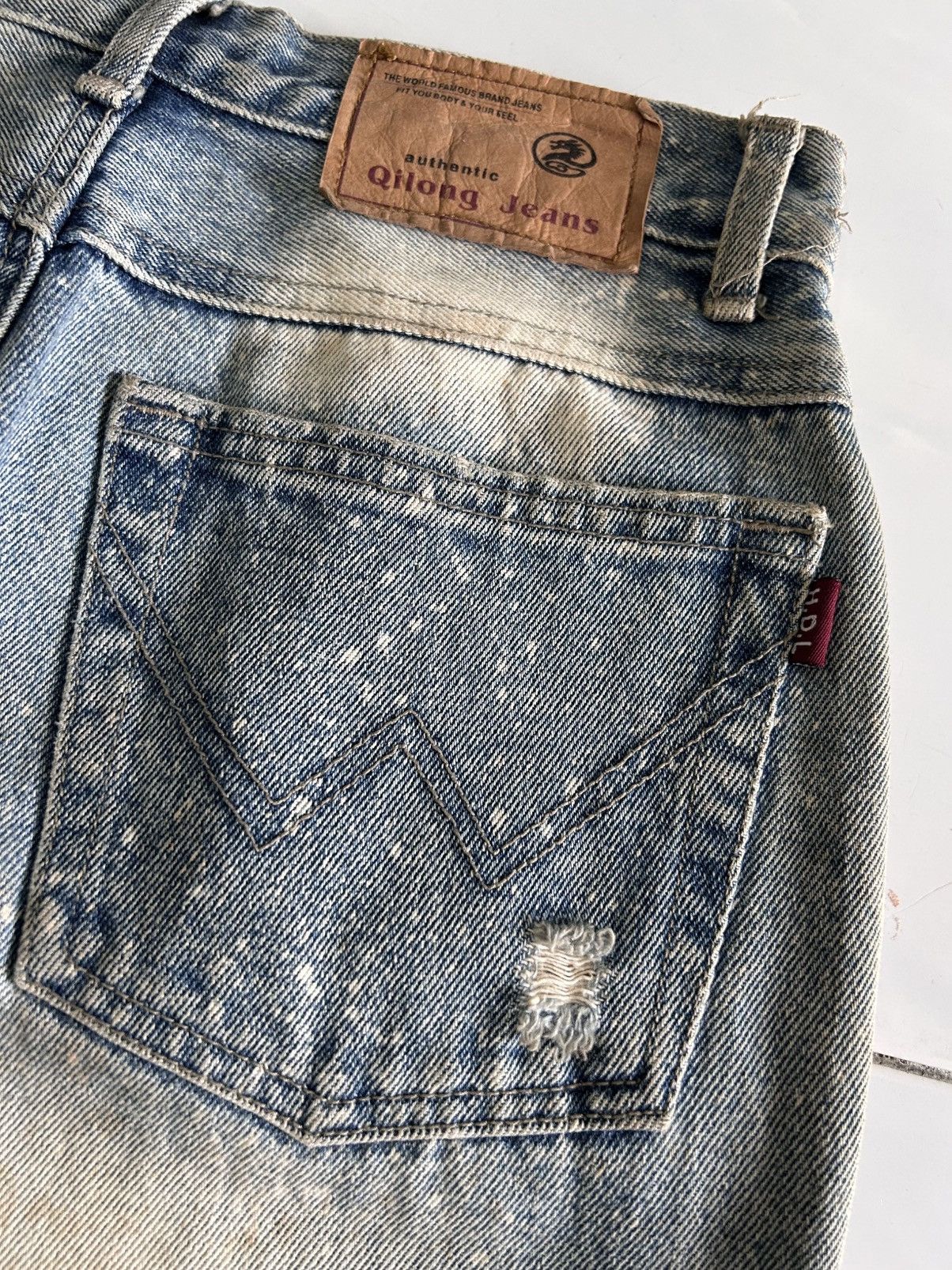 Japanese Brand × Vintage Vintage HAN DI LONG JEANS Japanese Distressed Painted Denim Size US 27 - 15 Thumbnail