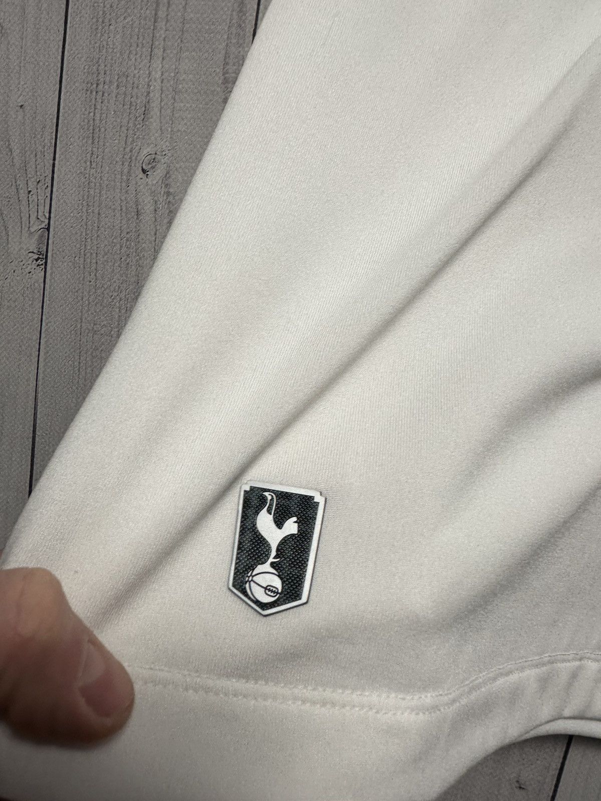 Under Armour × Vintage Vintage Tottenham Spurs soccer jersey Final Capital one cup Size US M / EU 48-50 / 2 - 4 Thumbnail