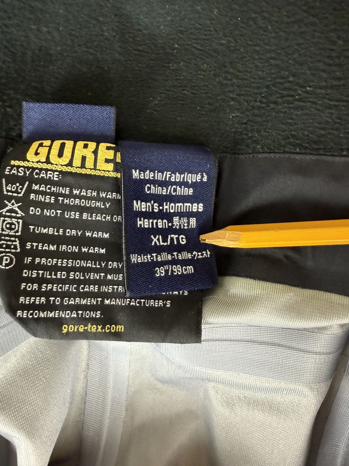 Arc'teryx Arcteryx Vintage Gore Tex XCR pants Size US 36 / EU 52 - 13 Thumbnail