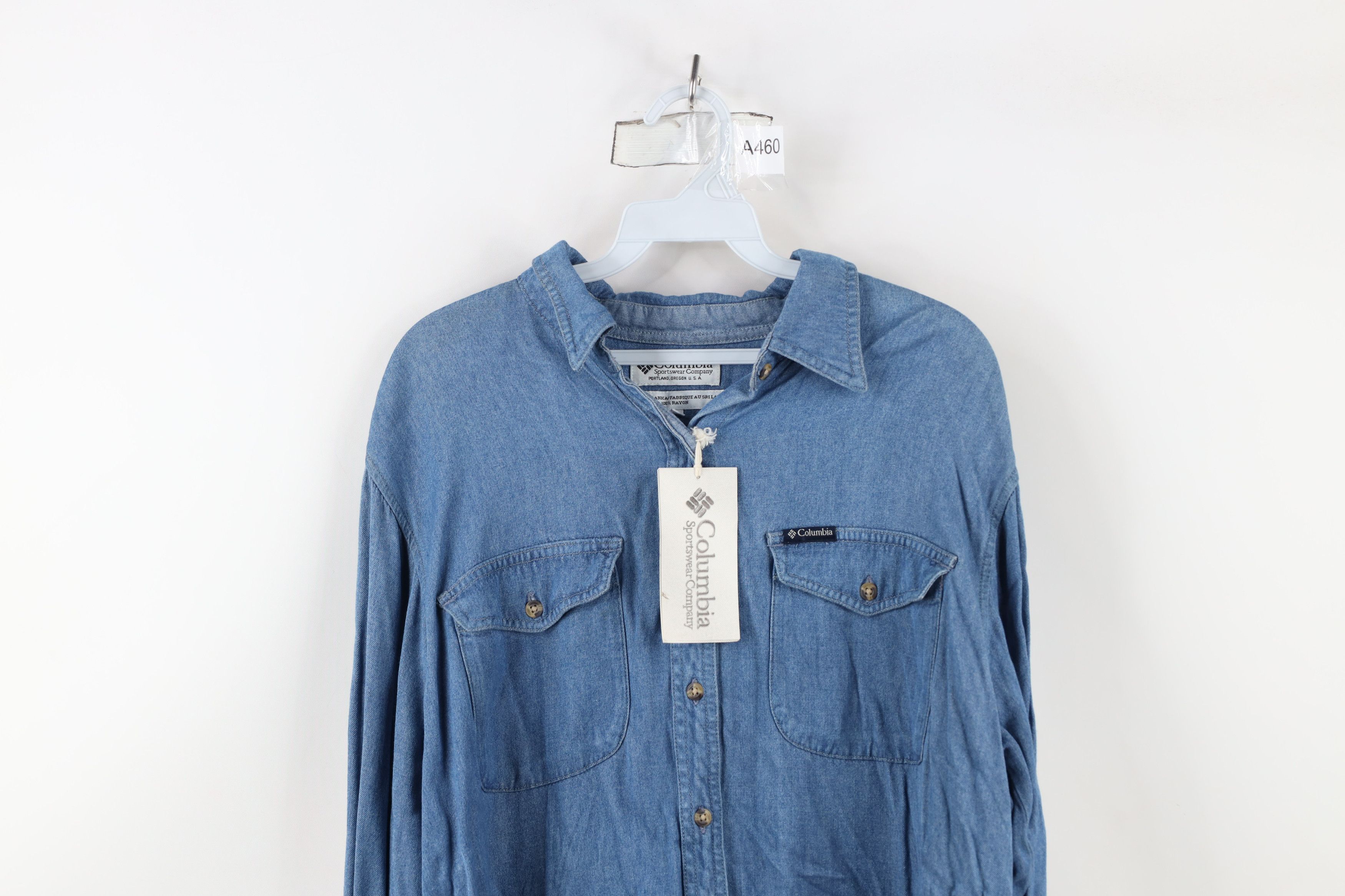 Columbia × Vintage Deadstock Vintage 90s Columbia Collared Button Shirt Blue Size L / US 10 / IT 46 - 2 Thumbnail