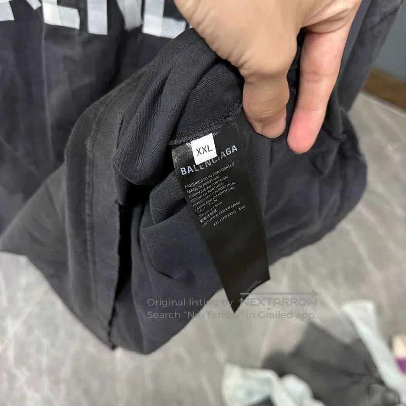 Balenciaga Balenciaga Black and White Tape T-Shirt Short Sleeve Size US XXL / EU 58 / 5 - 4 Thumbnail