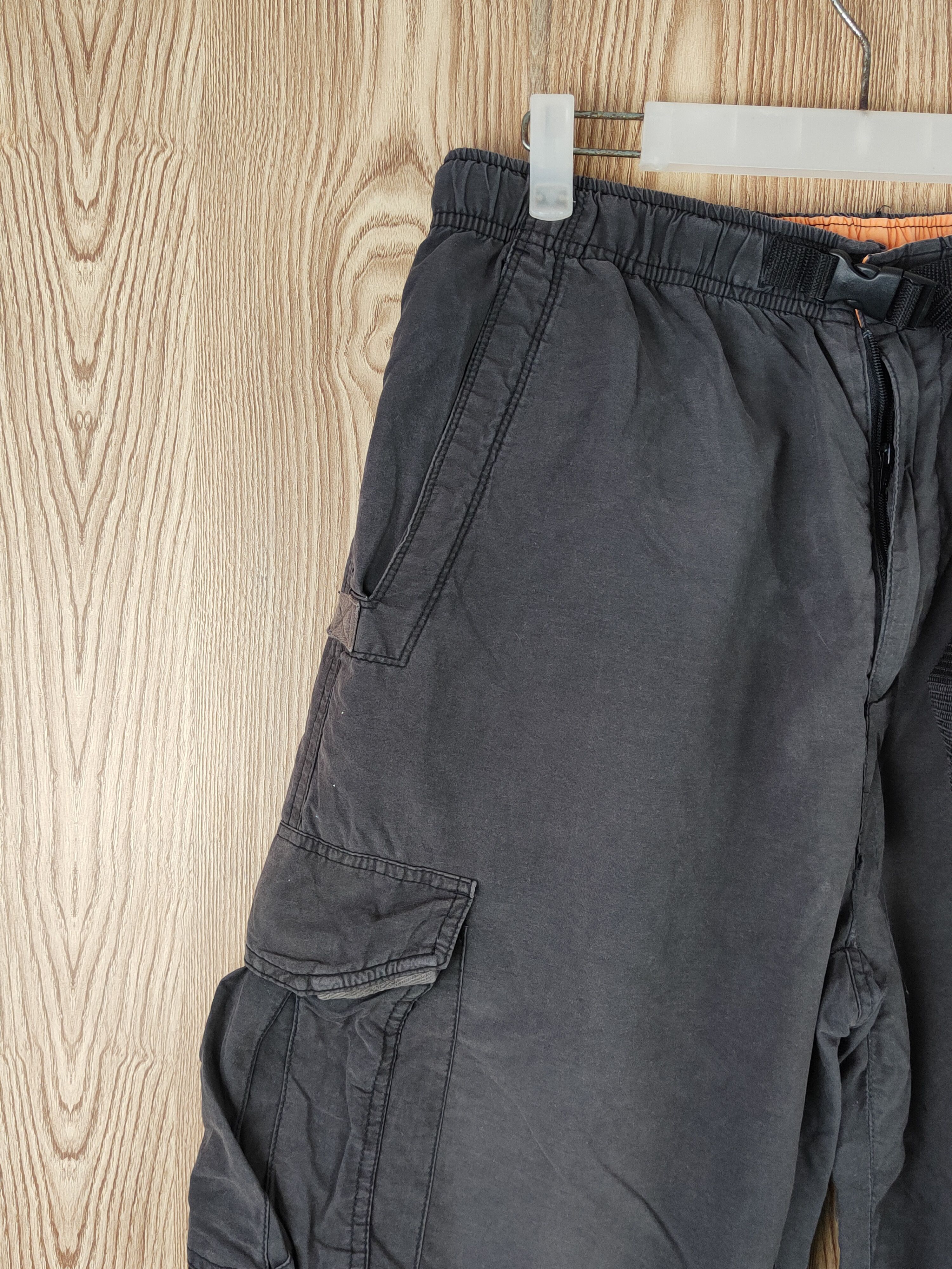Converse Converse Black Faded Multipocket Tactical Short Pants #S2750 Size US 32 / EU 48 - 3 Thumbnail