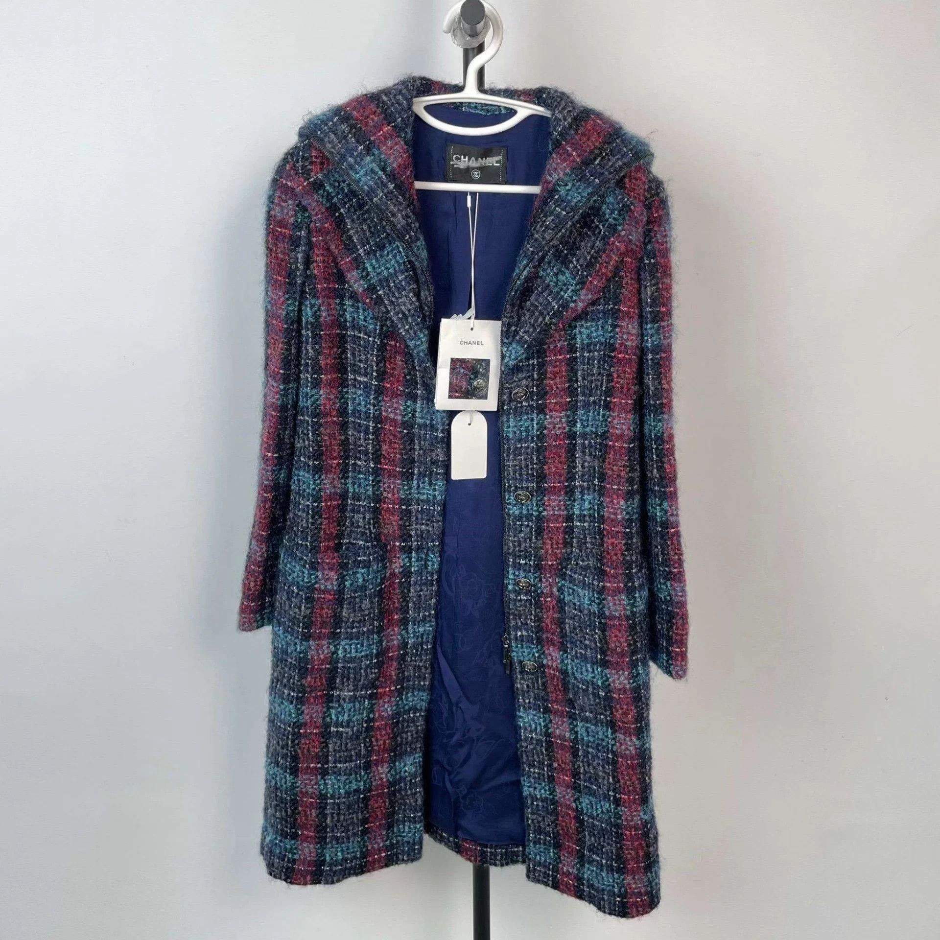 Chanel Chanel Burger Collection Red & Blue Gingham LS Jacket 34 Size XS / US 0-2 / IT 36-38 - 1 Thumbnail