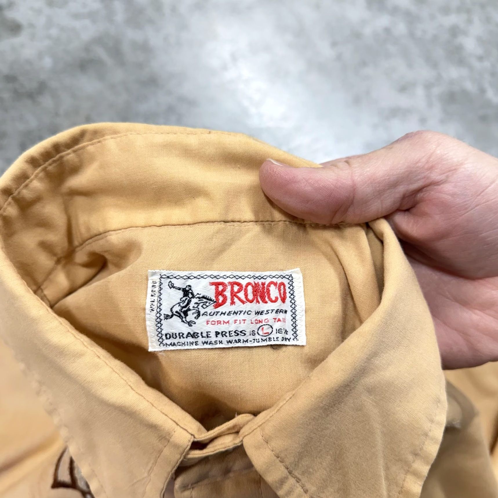 Vintage VINTAGE Bronco Shirt Mens Large Beige Western Pearl Snap Saddle Embroidered 60s Size US L / EU 52-54 / 3 - 3 Thumbnail