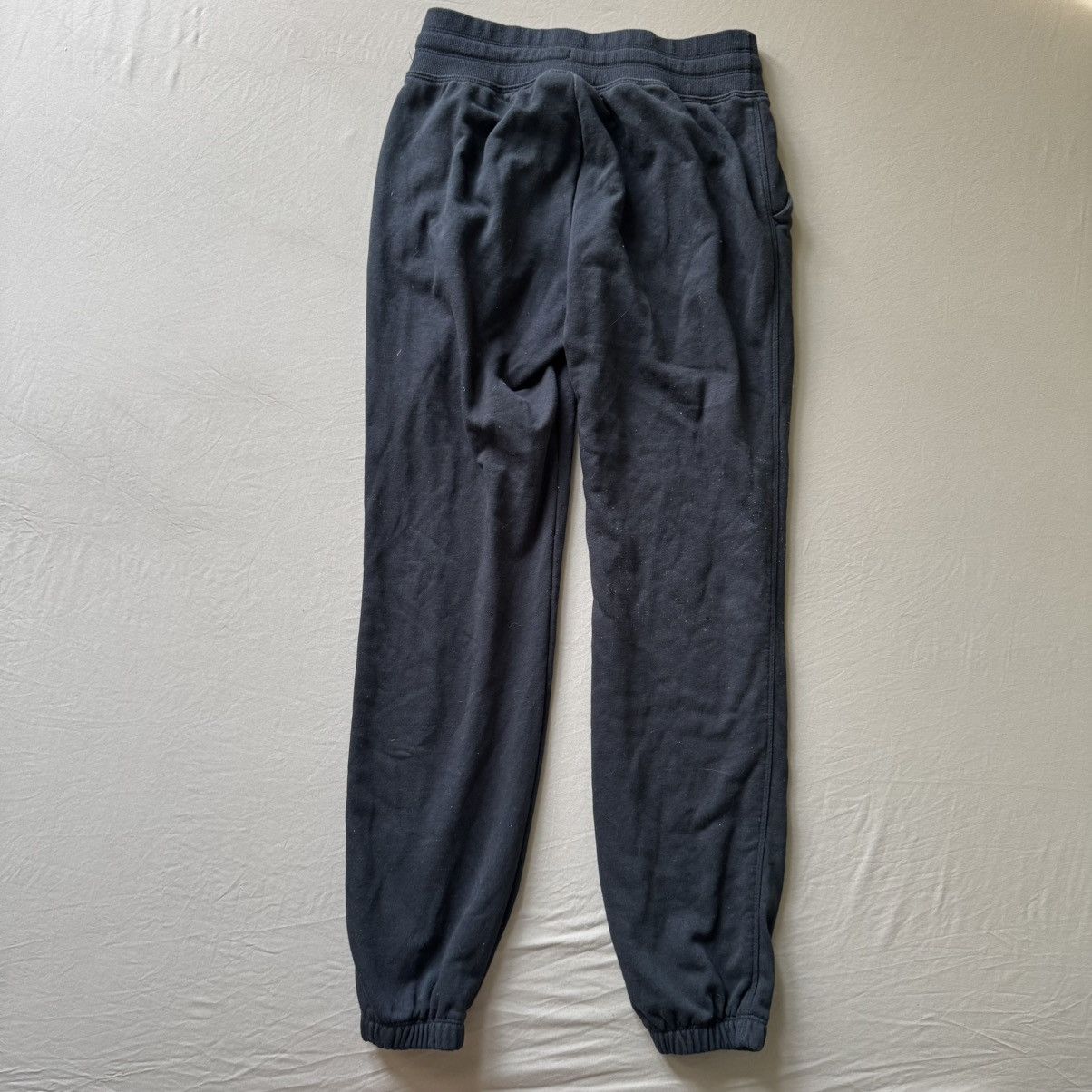 Champion Champion Reverse Weave Jogger Sweatpants Size 27" / US 4 / IT 40 - 2 Thumbnail