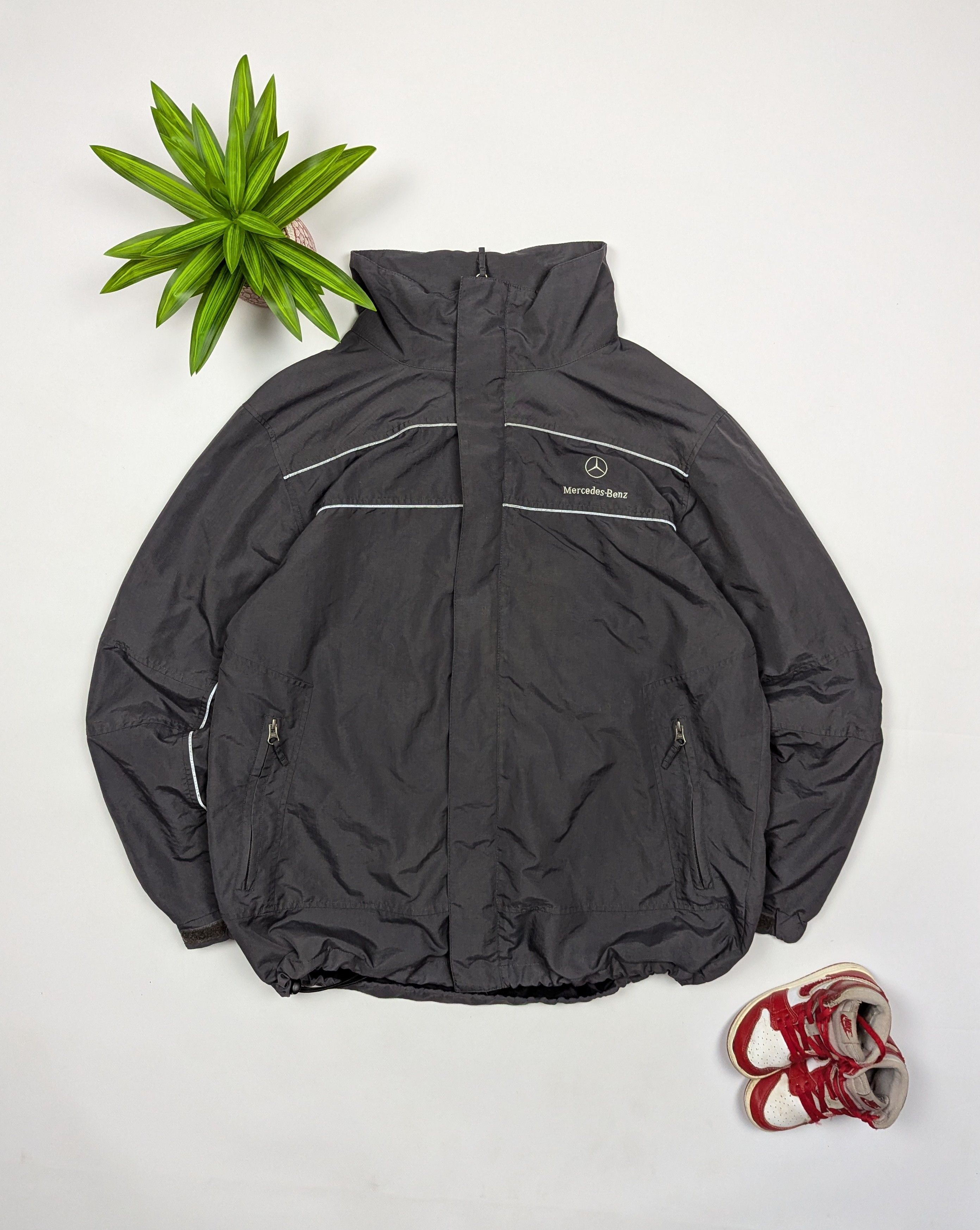 Mercedes-Benz Vintage Reflective Jacket XL/XXL Gray