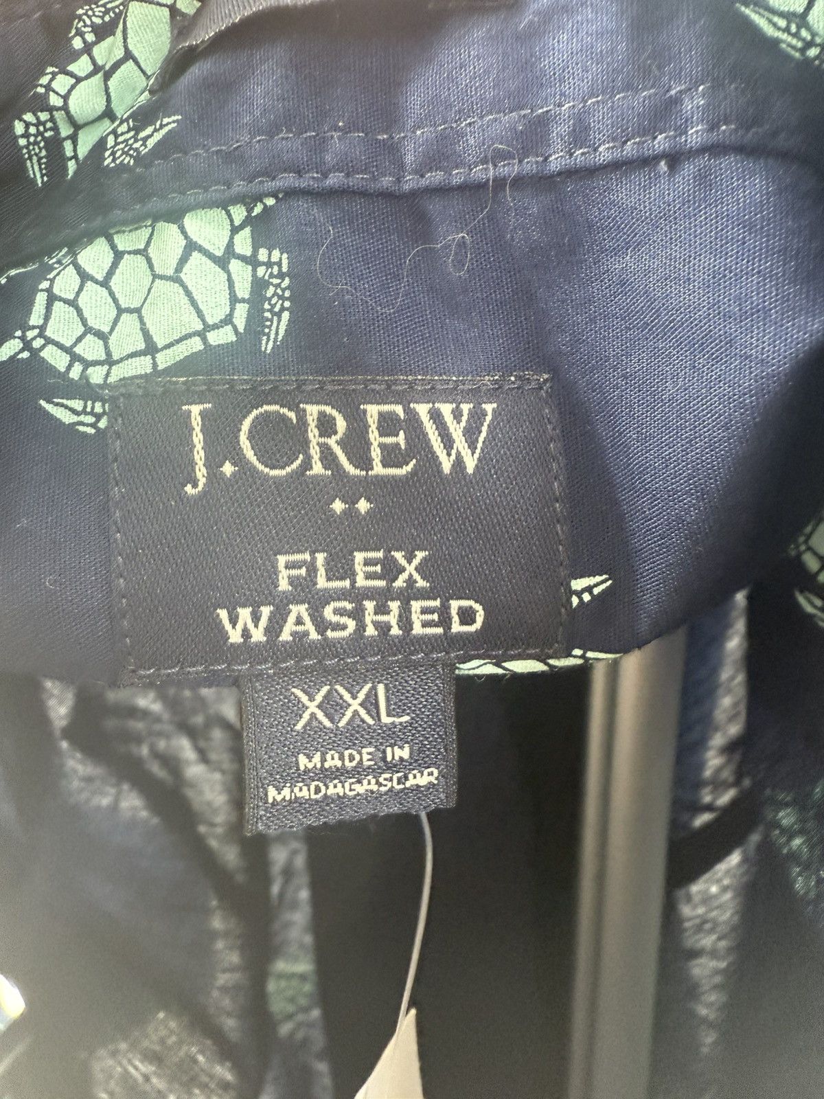 J.Crew J. Crew Navy Blue Sea Turtle Button Down Shirt Top Size XXL Size US XXL / EU 58 / 5 - 6 Thumbnail