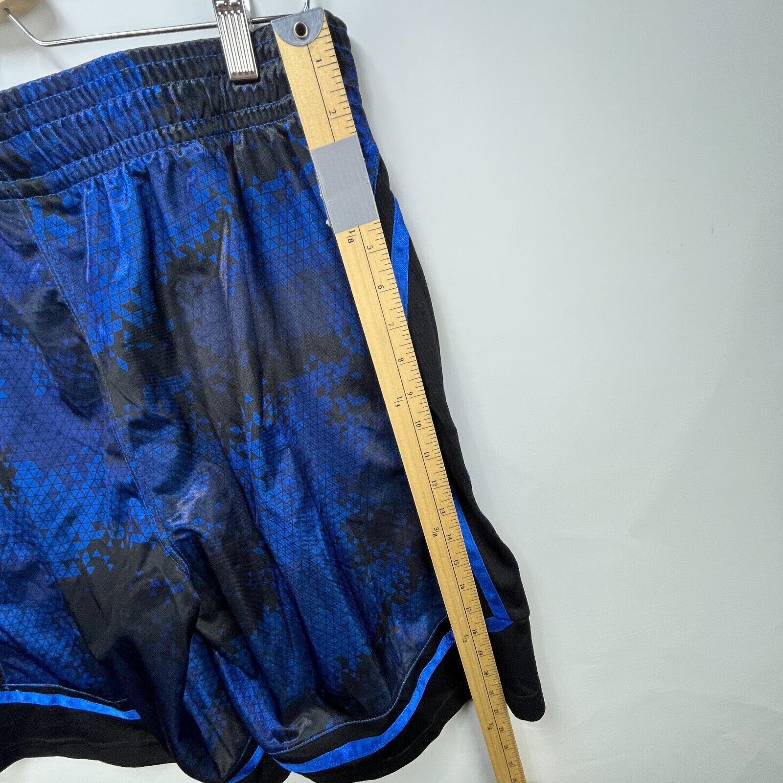 Vintage Vintage Y2K And1 Basketball Shorts New With Tags Size US 40 / EU 56 - 9 Thumbnail