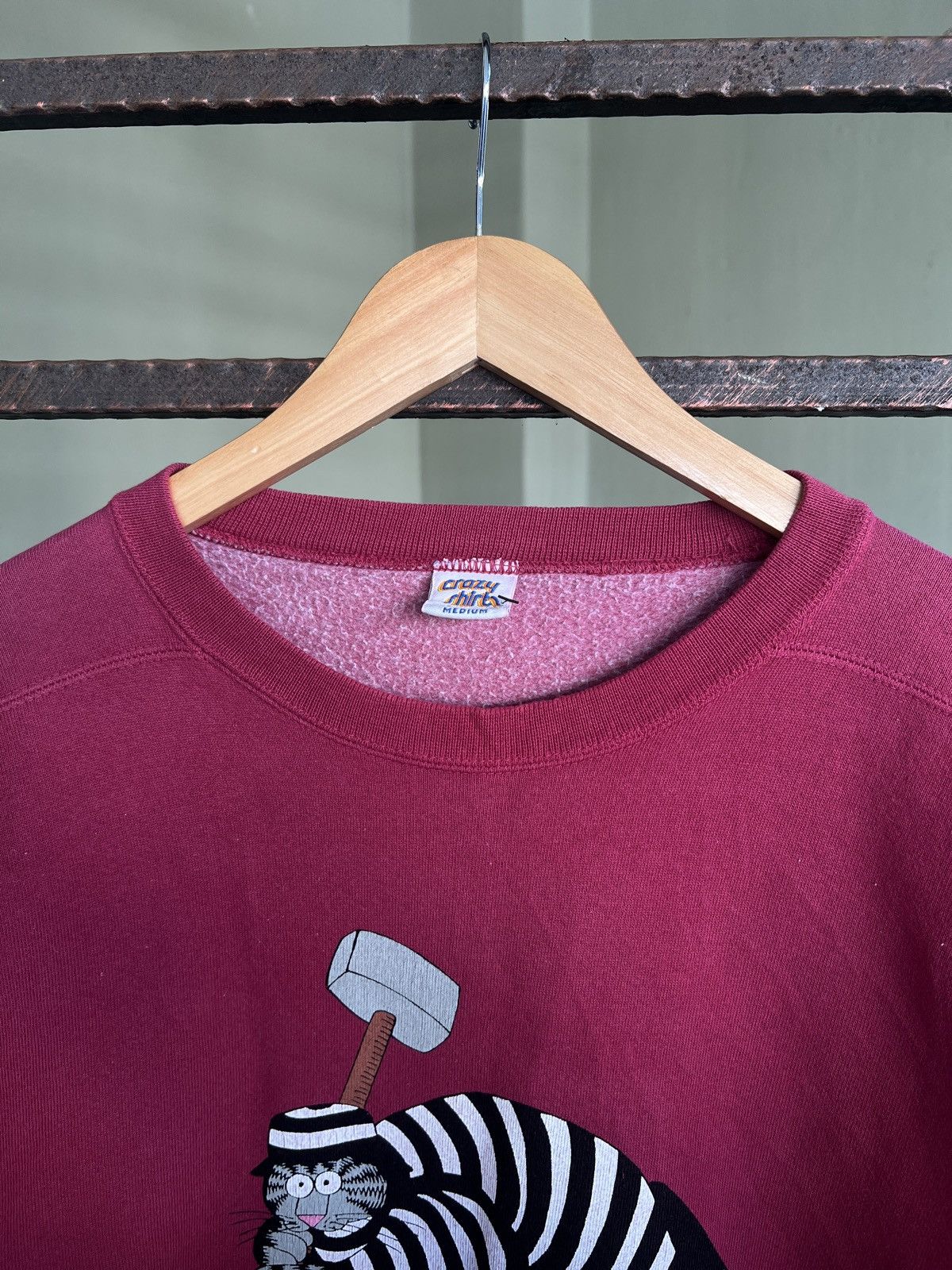 Vintage vintage 90's crazy shirts b.kliban "Alcatraz" crewneck Size US XL / EU 56 / 4 - 8 Thumbnail