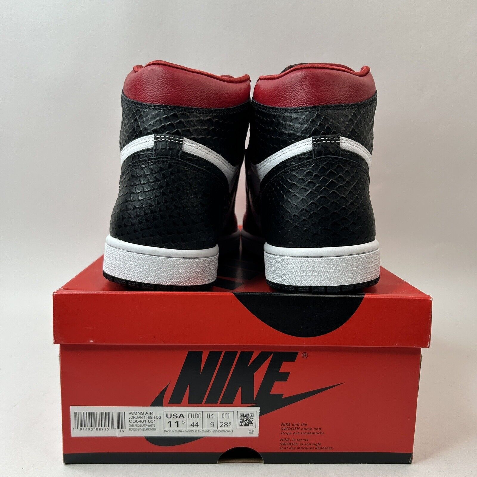 Jordan Brand Nike Air Jordan 1 Retro High OG “Satin Snake Chicago” 2023 Size US 10 / EU 43 - 4 Thumbnail