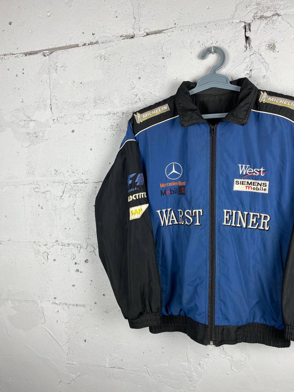 Formula 1 × Vintage F1 Mercedes Benz Siemens Warsteiner Racing Jacket y2k Size US M / EU 48-50 / 2 - 3 Thumbnail