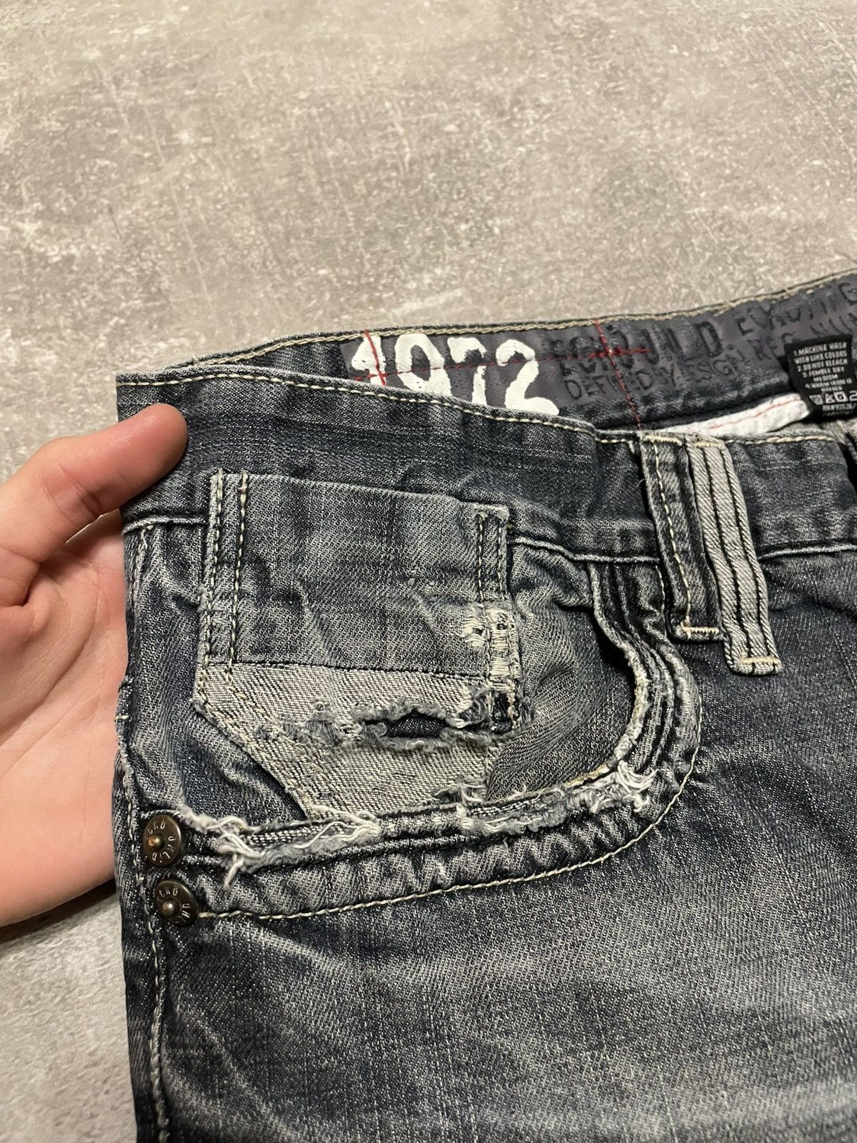 Ecko Unltd. Vintage Ecko Unlimited Buggy Distressed Rap Denim Jeans Size US 34 / EU 50 - 22 Thumbnail
