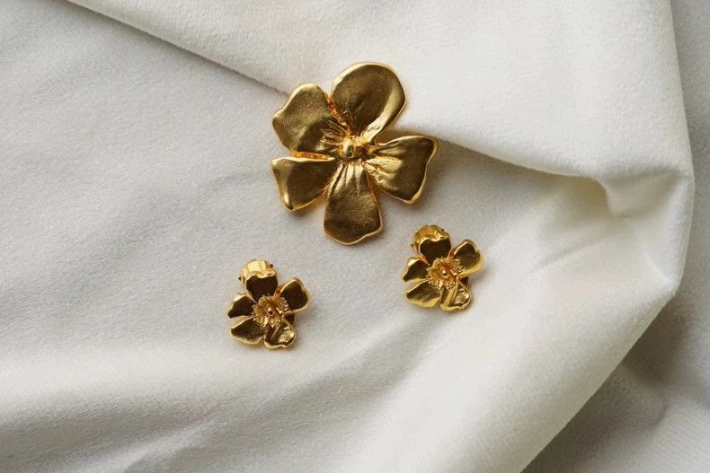 Kenzo KENZO Vintage flower ear clips Size ONE SIZE - 4 Thumbnail