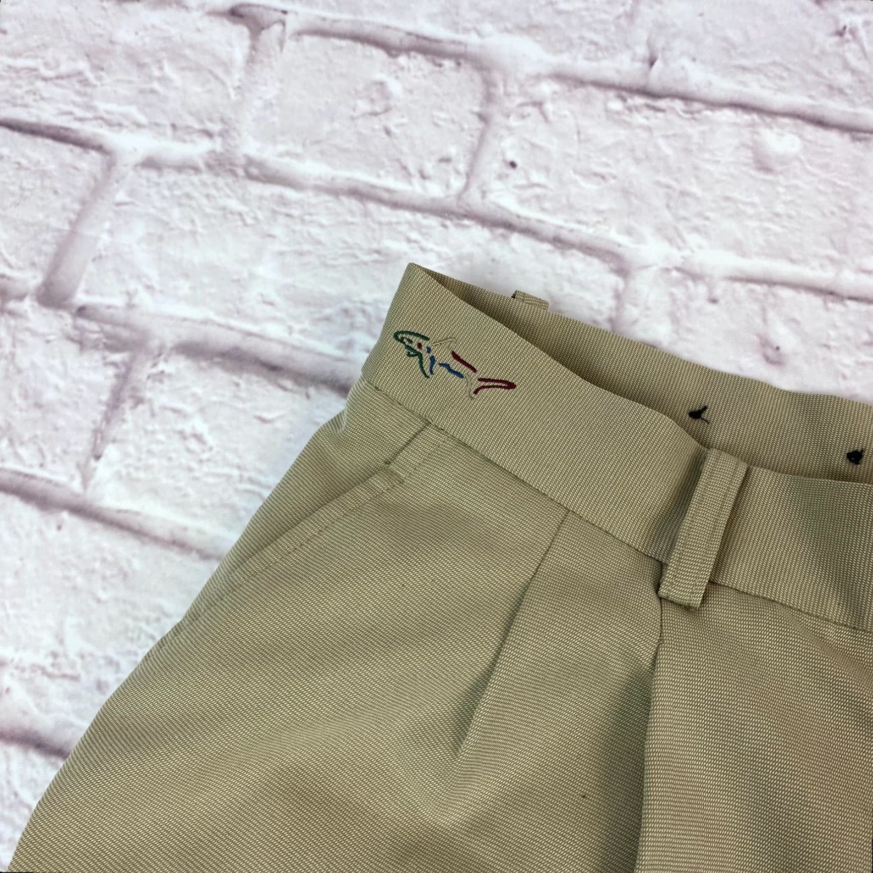 Vintage Greg Norman Mens Golf Shorts 38 Khaki Chino Shark Pleated Performance Size US 38 / EU 54 - 3 Thumbnail
