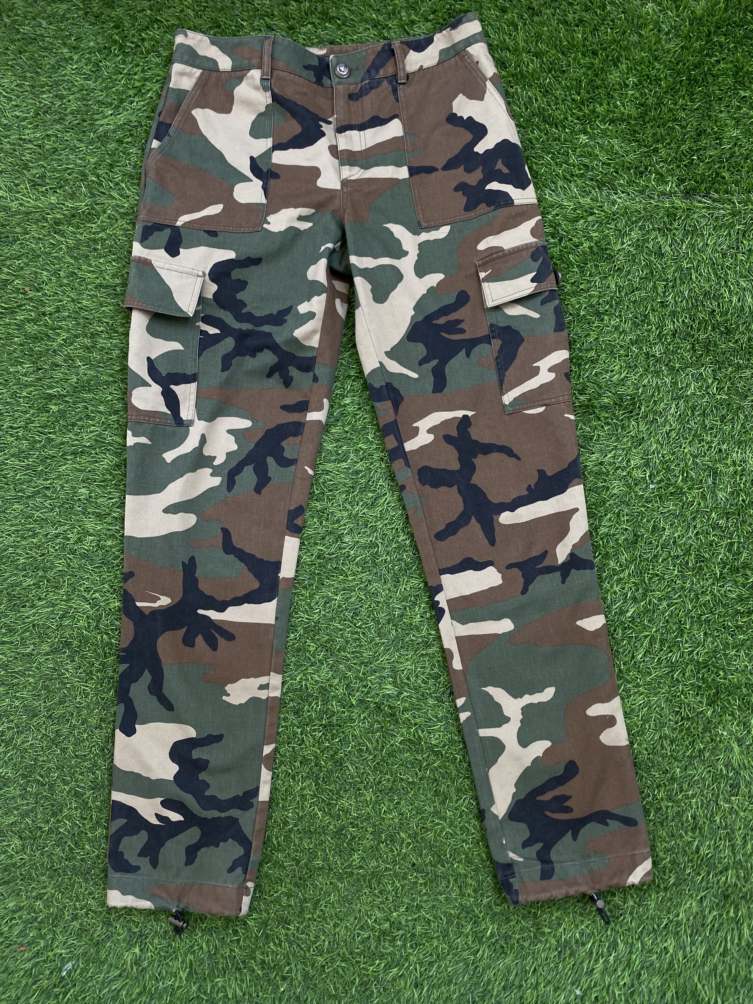 image of Dolce Gabbana Military Multipocket Cargo Pants in Camouflage, Men's (Size 34)