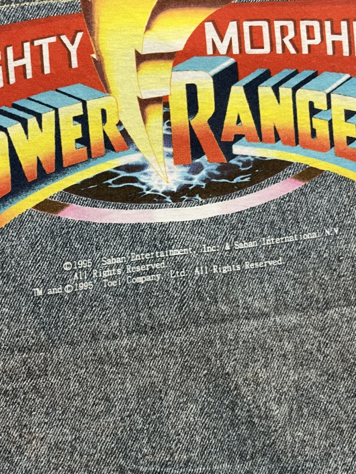 Cartoon Network Vintage 1995 Mighty Morphin Power Rangers Bandai T-Shirt Size US M / EU 48-50 / 2 - 4 Thumbnail