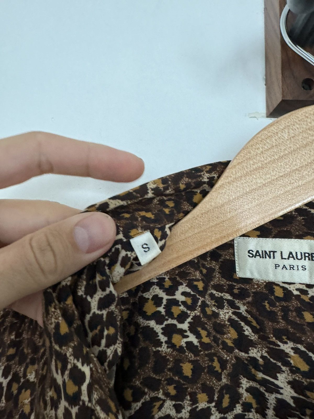 Saint Laurent Paris SS15 Leopard Viscoe Shirt Size US S / EU 44-46 / 1 - 3 Thumbnail