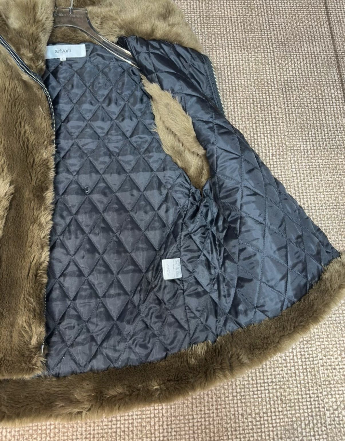 Sulvam Sulvam Faux Fur Hooded Quilted Vest K23 Size US L / EU 52-54 / 3 - 6 Thumbnail
