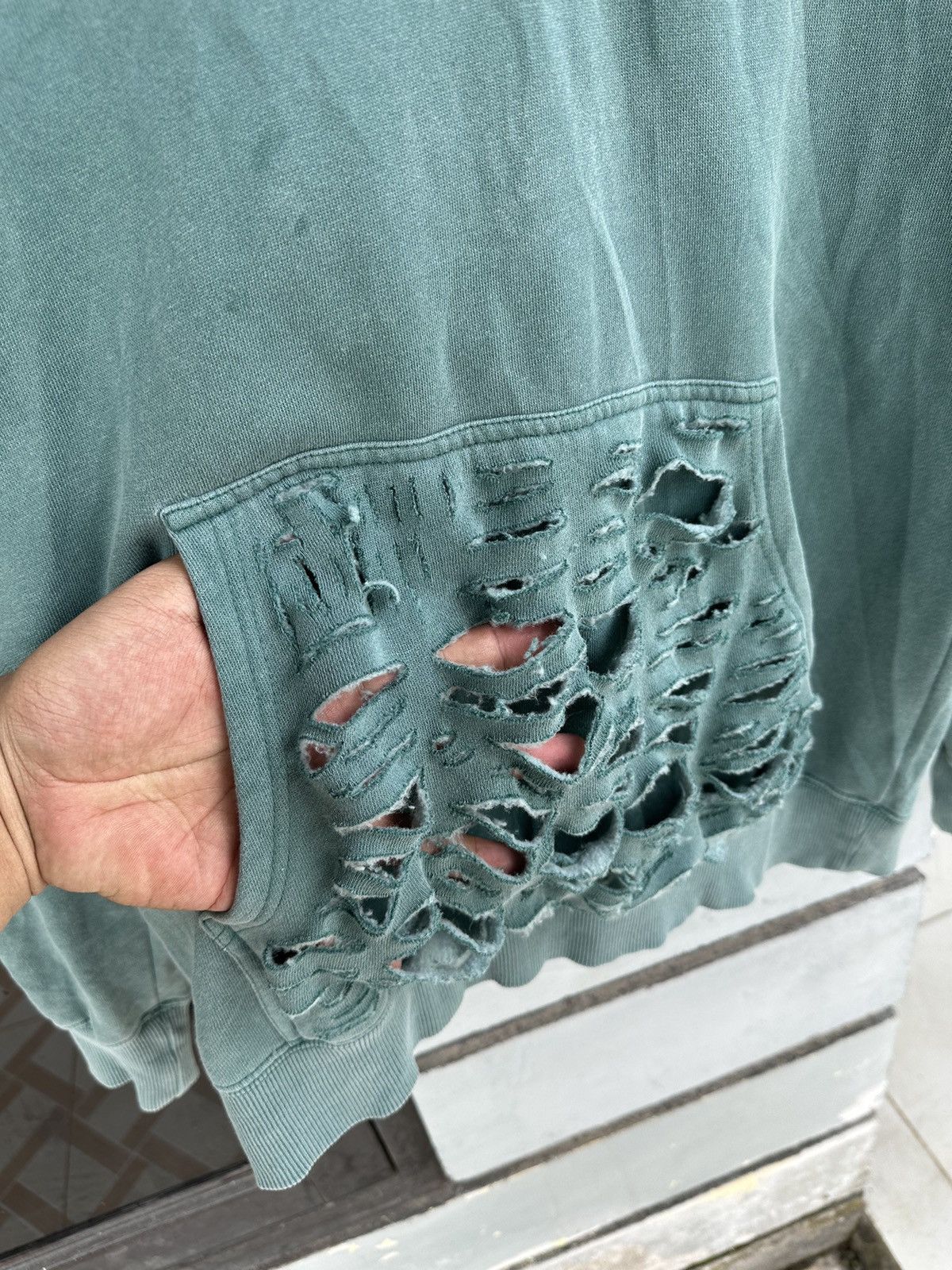 If Six Was Nine × Japanese Brand × Le Grande Bleu (L.G.B.) Distressed Faded Hoodie Crewsive Ifsixwasnine lgb styled Size US L / EU 52-54 / 3 - 5 Thumbnail