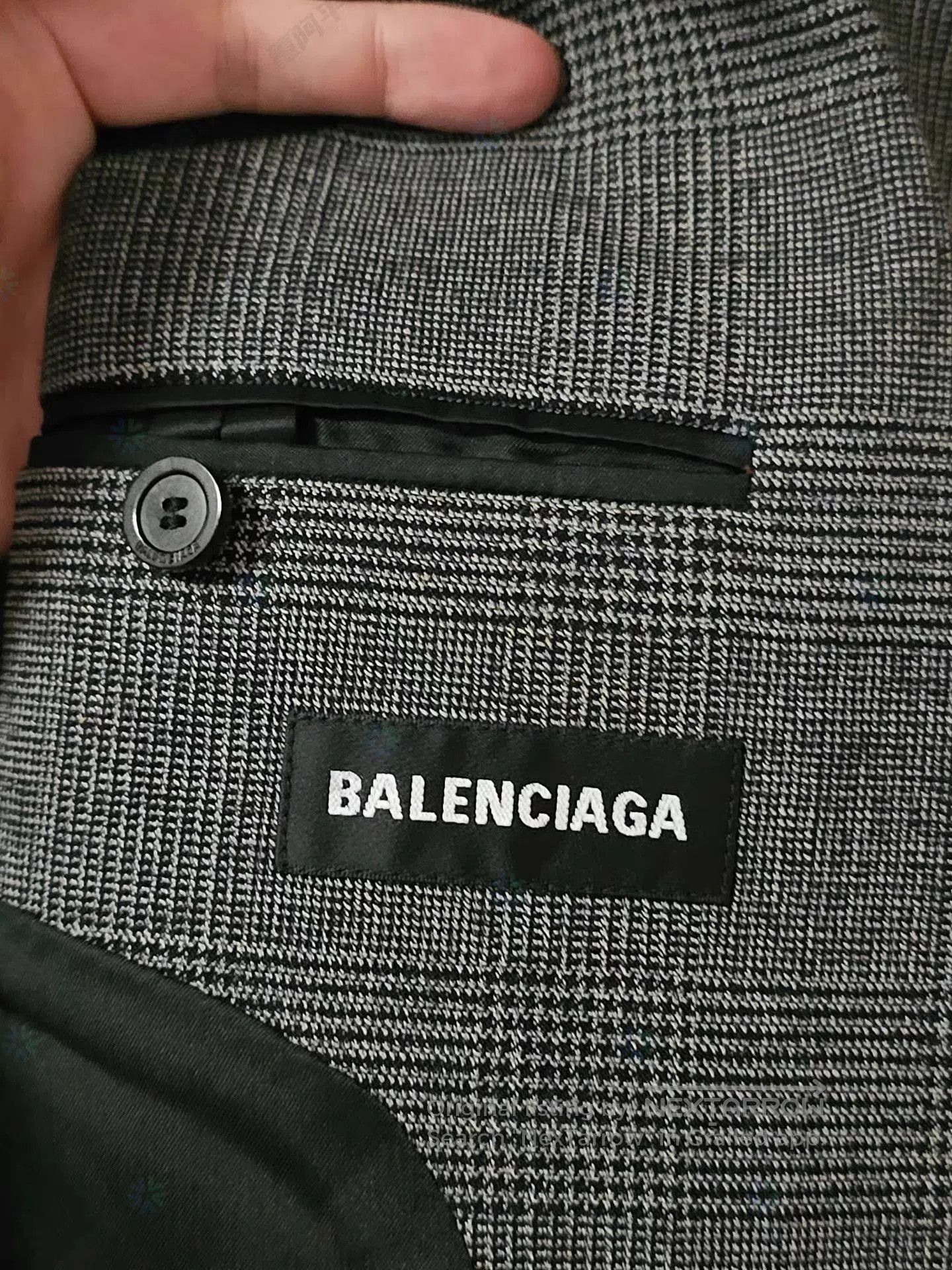 Balenciaga Gray Checkered Tailored Blazer. Size US M / EU 48-50 / 2 - 6 Thumbnail