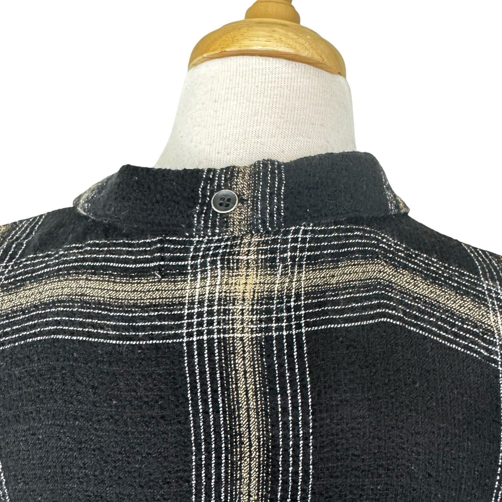 Bella Dahl BELLA DAHL B4925 Oversized Boyfriend Plaid Button Up Shirt Size S / US 4 / IT 40 - 5 Thumbnail