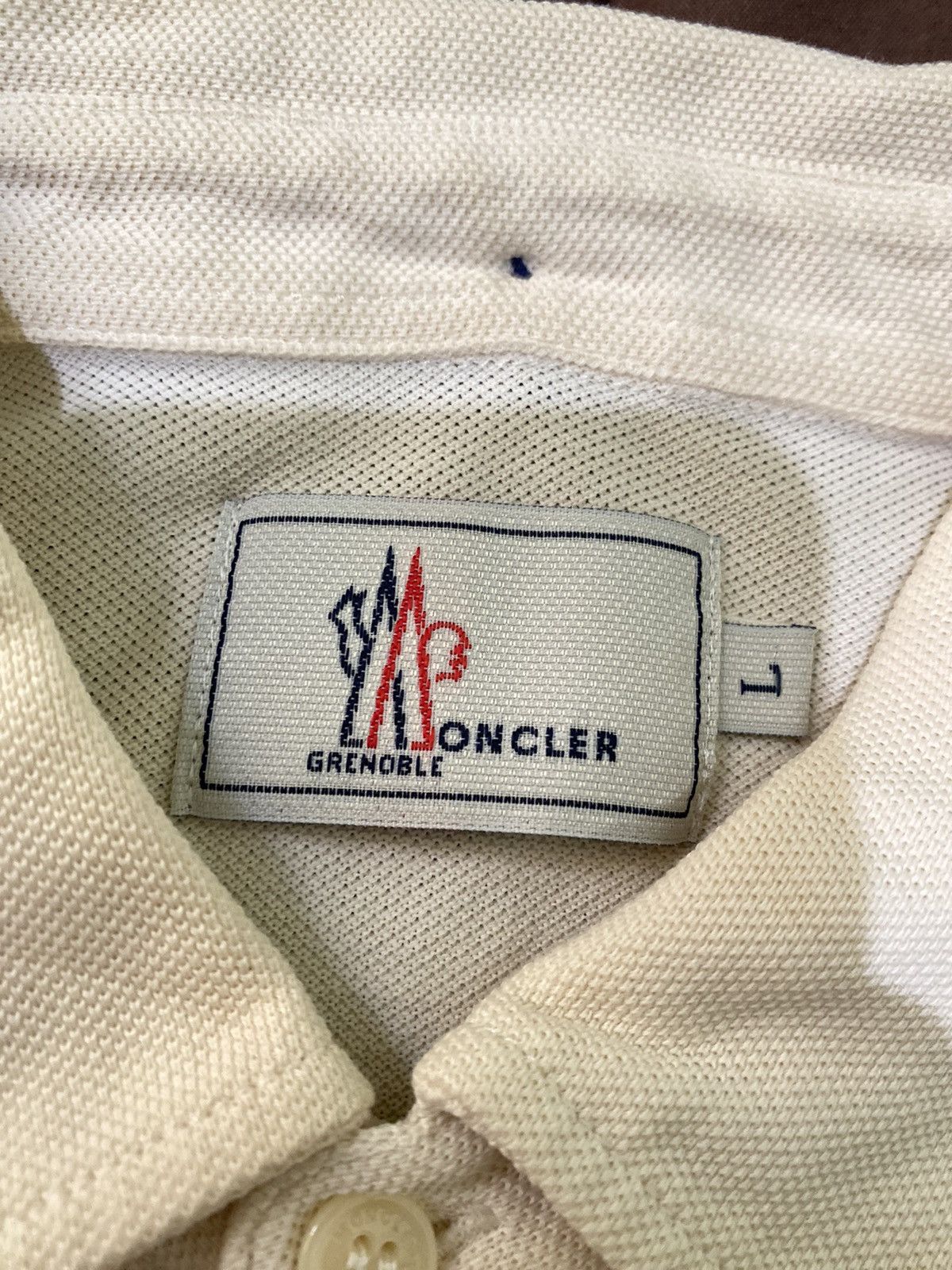 Moncler Grenoble Moncler grenoble off white polo Size US L / EU 52-54 / 3 - 6 Thumbnail