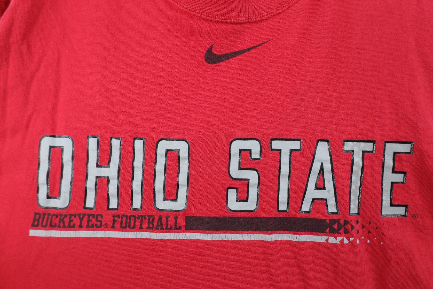Nike Vintage Nike Swoosh Ohio State University Football T-Shirt Size US L / EU 52-54 / 3 - 4 Thumbnail