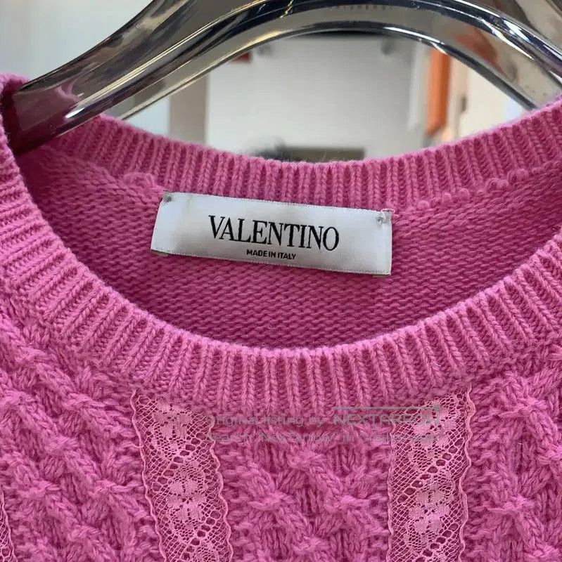 Valentino Valentino Knit Wool Blend Pullover for Women . Size M / US 6-8 / IT 42-44 - 2 Thumbnail