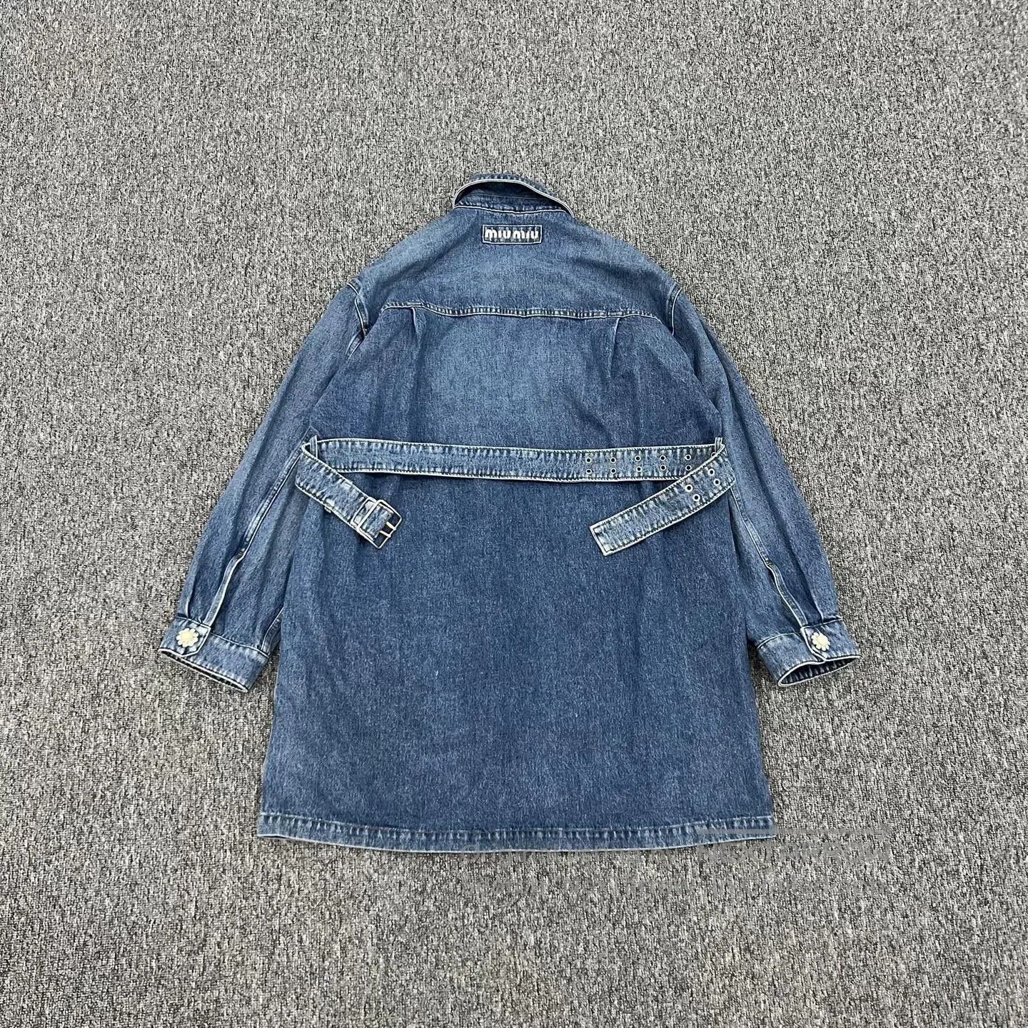Miu Miu miu miu size 40 Flower Button Medium-to-long denim jacket Size L / US 10 / IT 46 - 3 Thumbnail