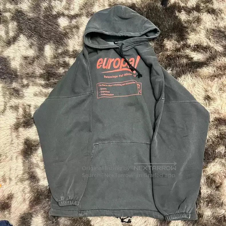 Balenciaga Balenciaga Europe 18fw cape hoodie. Size US M / EU 48-50 / 2 - 1 Thumbnail