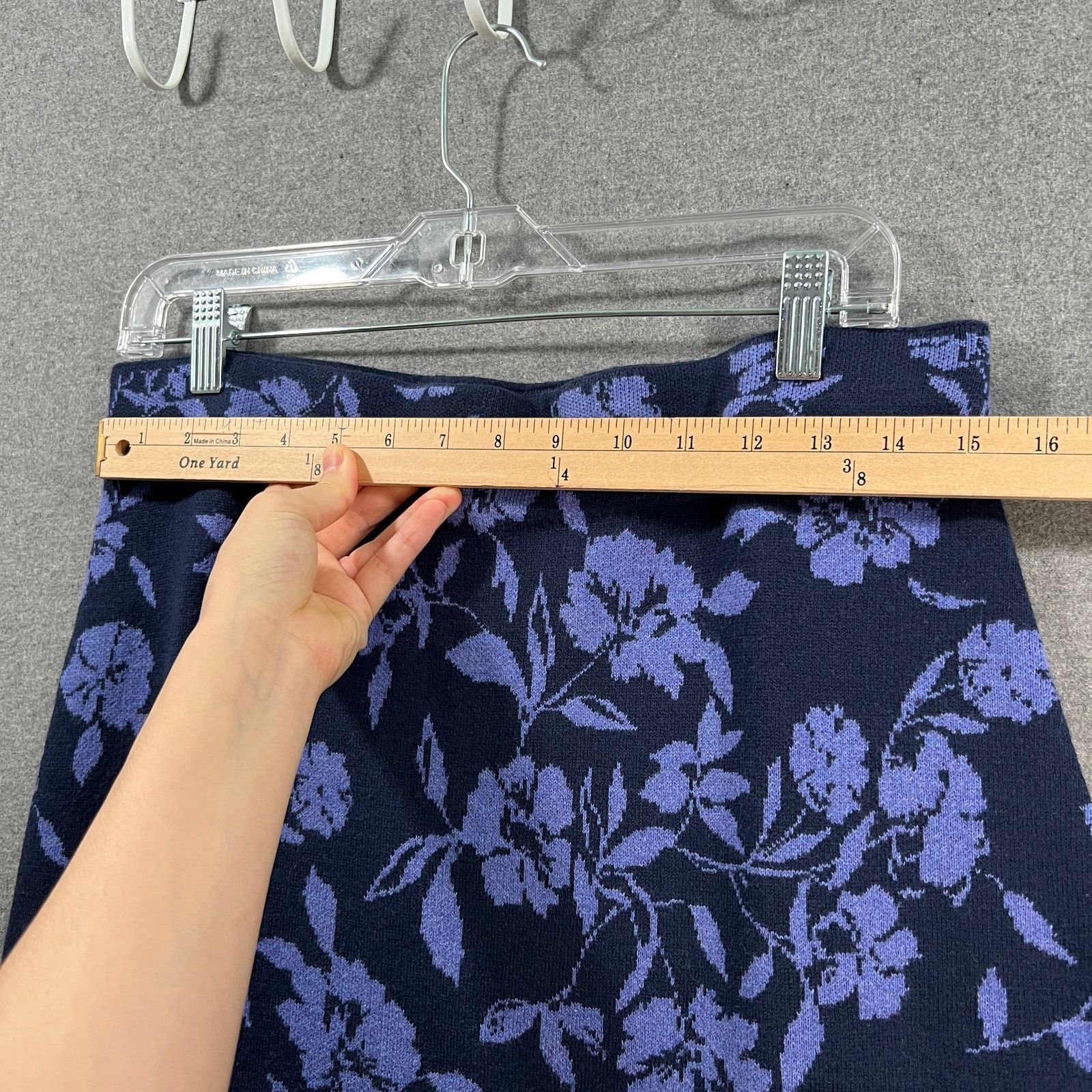 Isaac Mizrahi Isaac Mizrahi Live! Jacquard Sweater Skirt Size 28" / US 6 / IT 42 - 5 Thumbnail