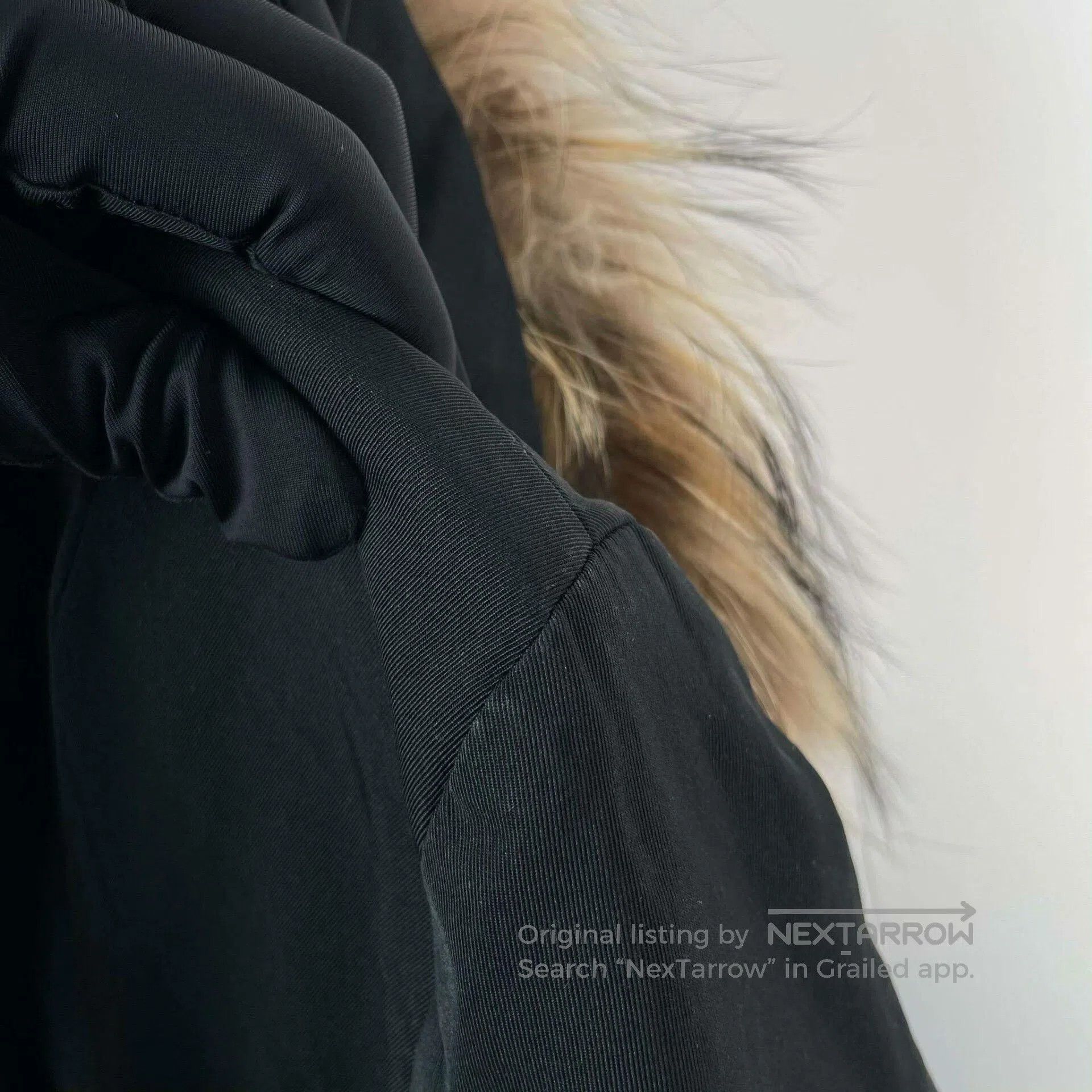Moncler Moncler Black Fox Fur Collar Down Jacket. Size S / US 4 / IT 40 - 8 Thumbnail