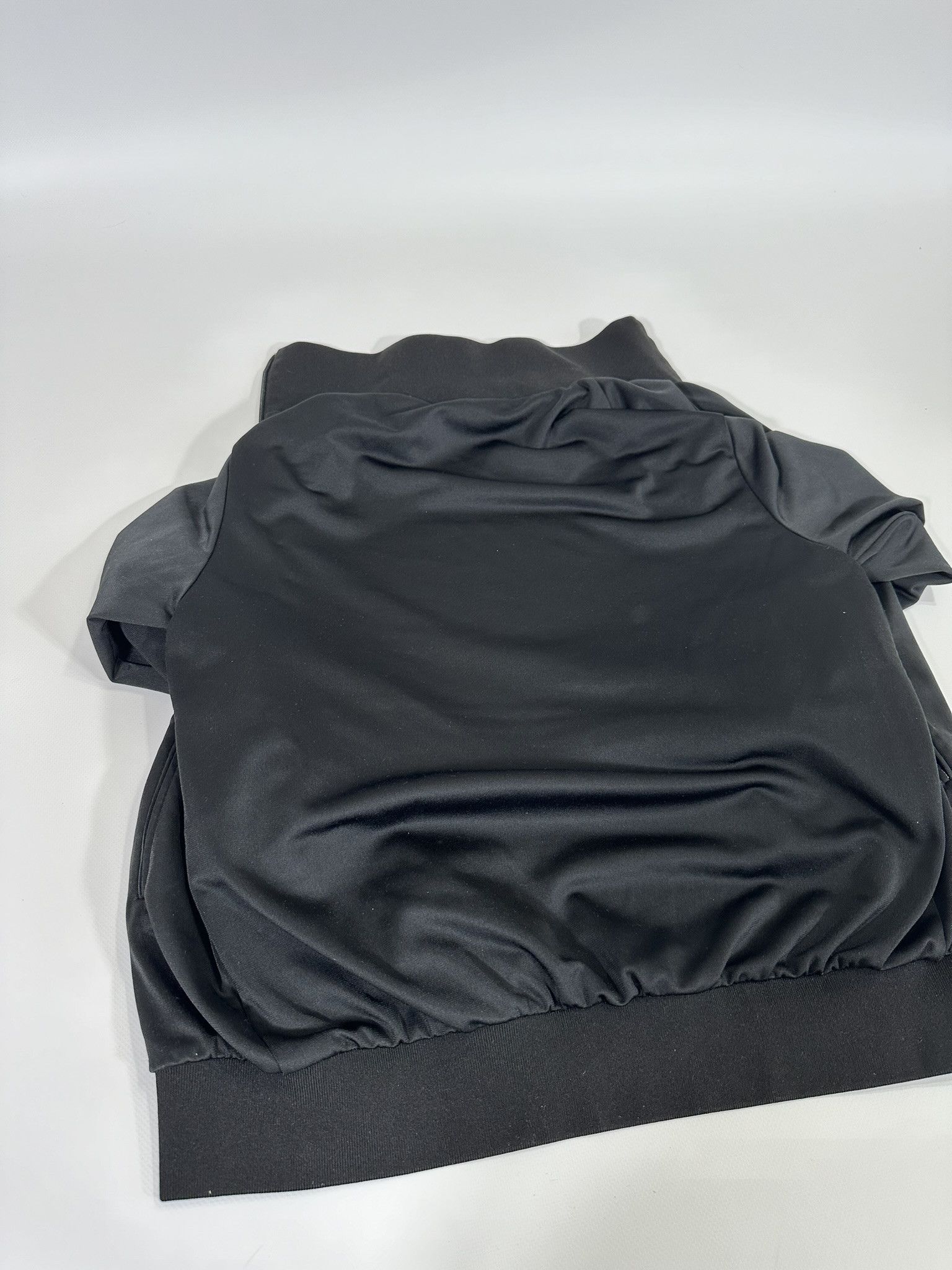 Balenciaga Balenciaga Cropped Sweatshirt Tracksuit Black Small Logo Size S / US 4 / IT 40 - 14 Thumbnail